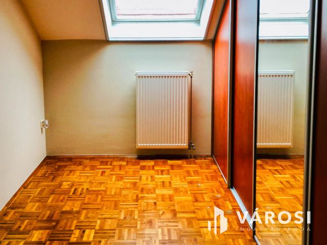 Napfényes, panorámás 3 szobás lakás jó elrendezéssel